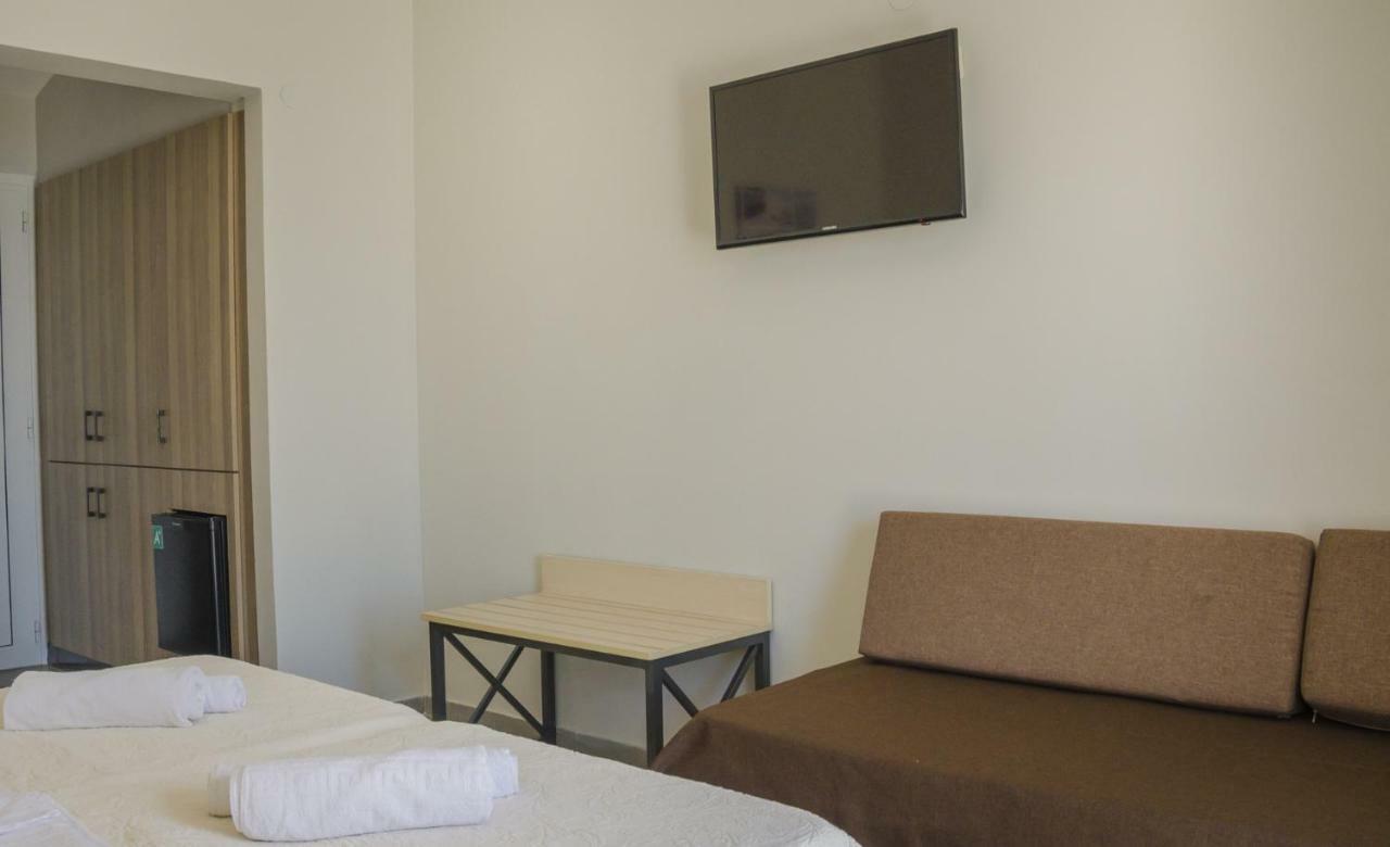 Dionysos Hotel Skála Potamiás Eksteriør bilde